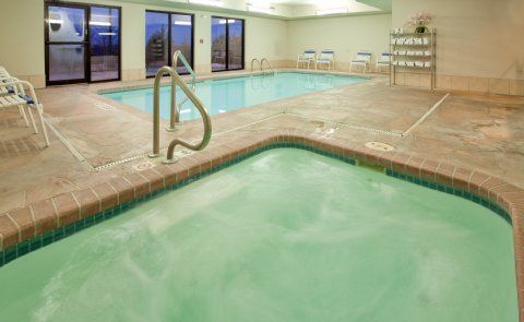 Express Kansas - By Ihg Bonner Springs