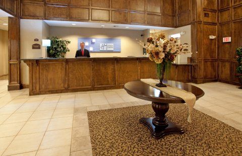 Hotel Express Kansas - By Ihg Bonner Springs